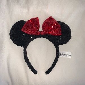Minnie Mouse Sequined Ear Headband